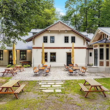 Vyletni Restaurace Rudolfov *